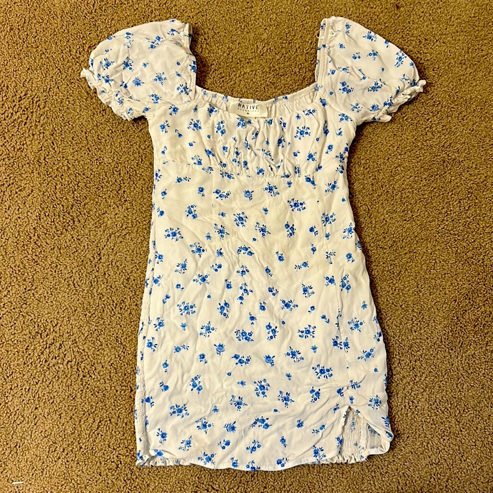 White flowery dress